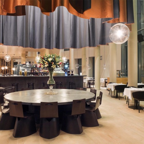 092-schirn-cafe-table-ffm-architekten